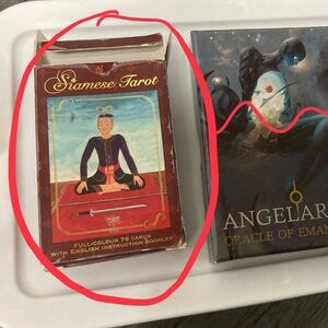 Siamese Tarot Deck - Red and Gold Box